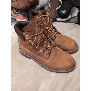 Size 9 timberland boots buttas